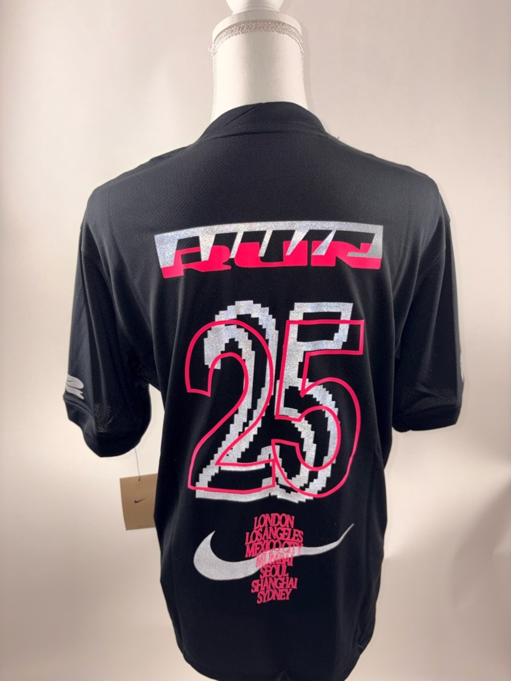 Nwt Nike Women’s Size M Running Jersey